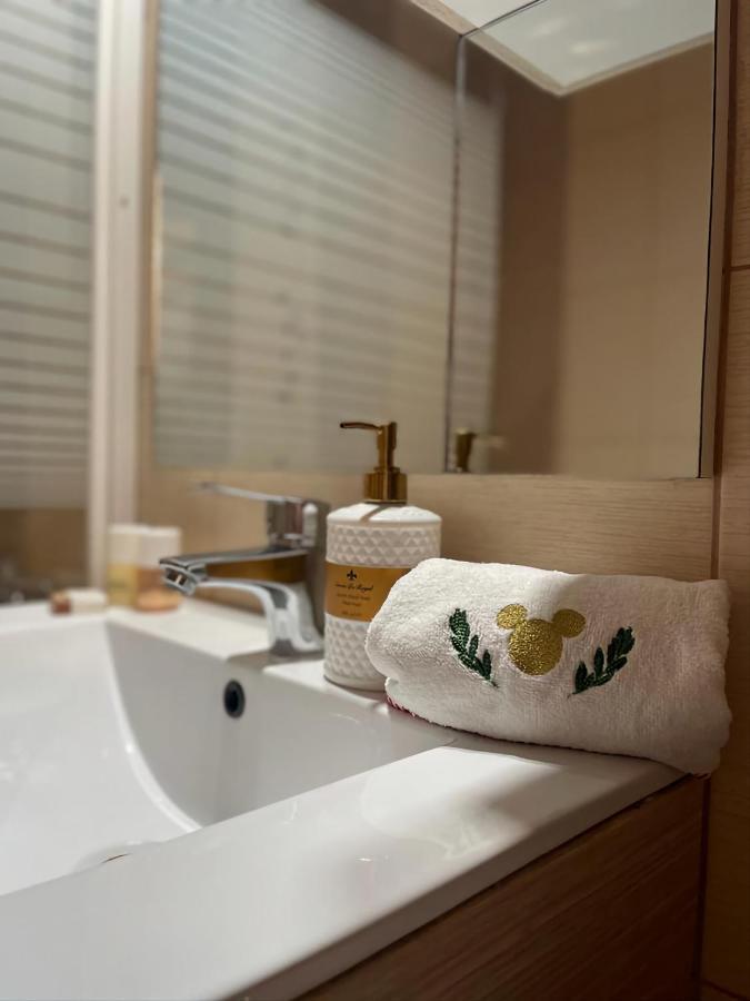 Carla'S Apartament Daire Oradea Dış mekan fotoğraf