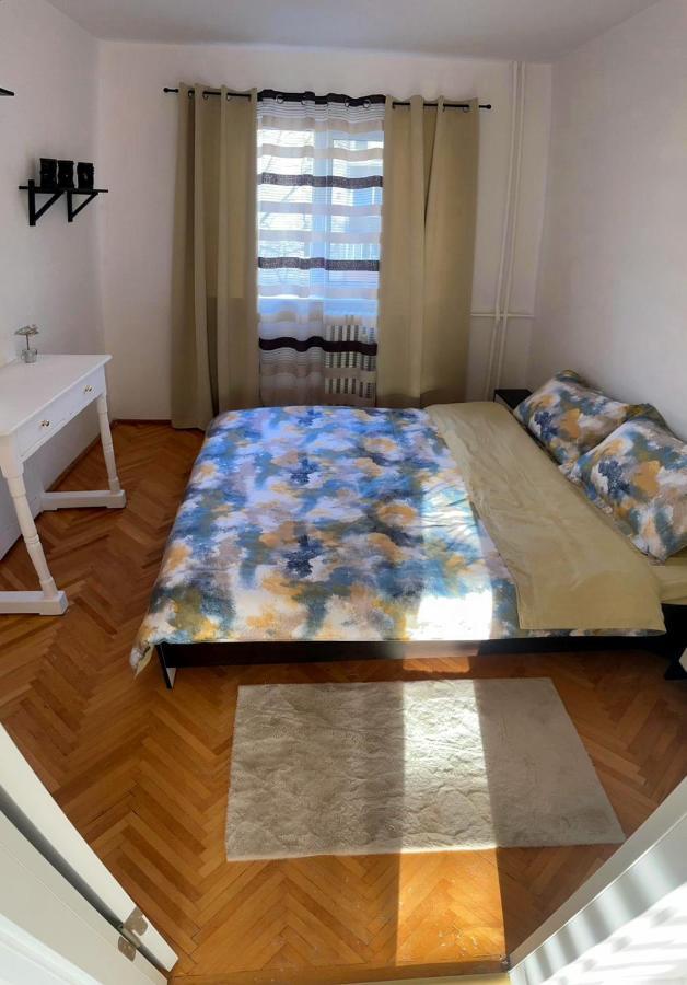 Carla'S Apartament Daire Oradea Dış mekan fotoğraf
